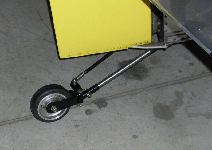 tailwheel 2.jpg