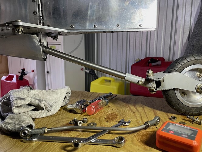 Tailwheel Caster 1 - 1