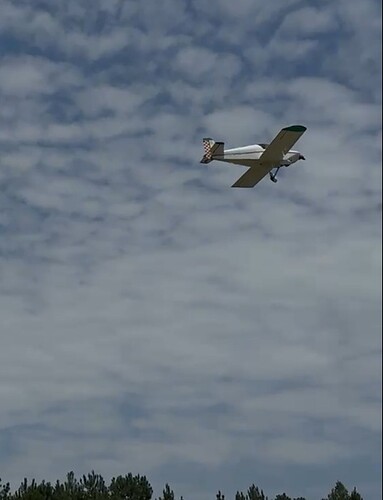 Broke pant flying